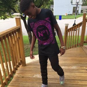 Meet your Posher, Lamont